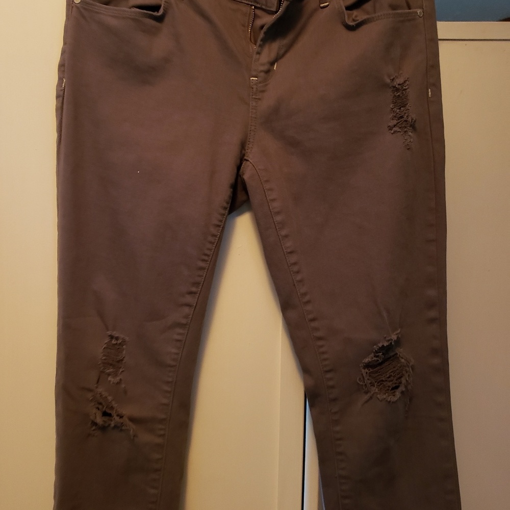 Jeans - Picture 2 of 4